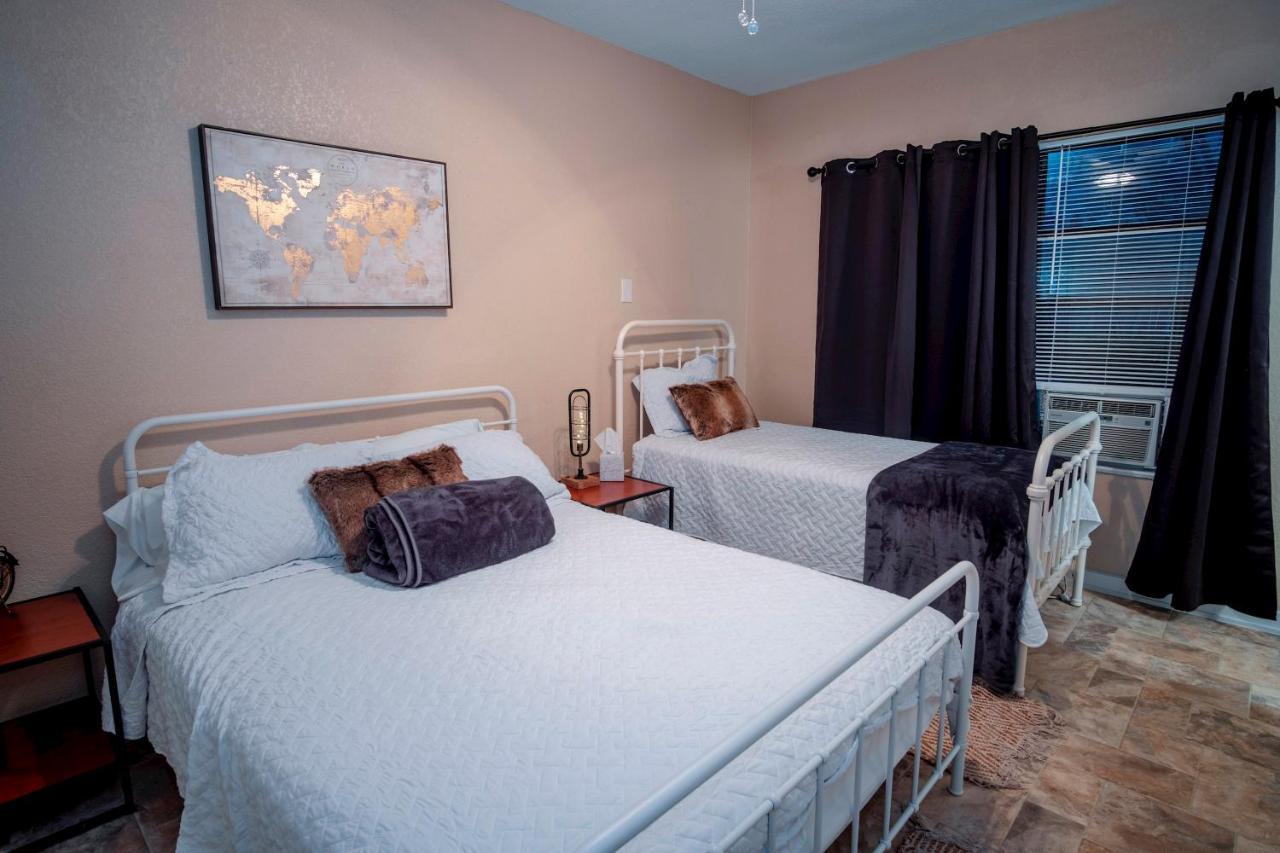 Cozy Downtown Guest House 2Br/1Ba Sleeps 8 San Antonio Exteriér fotografie