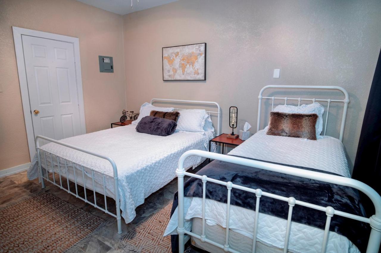 Cozy Downtown Guest House 2Br/1Ba Sleeps 8 San Antonio Exteriér fotografie